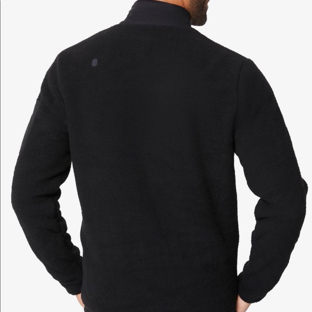 FIGS Mens Performance Fleece Small New!